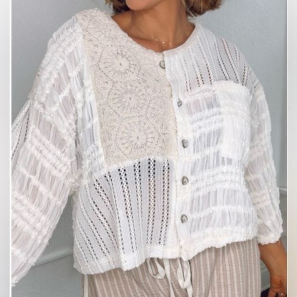 White Textured Women's Top - Picture 2 of 8